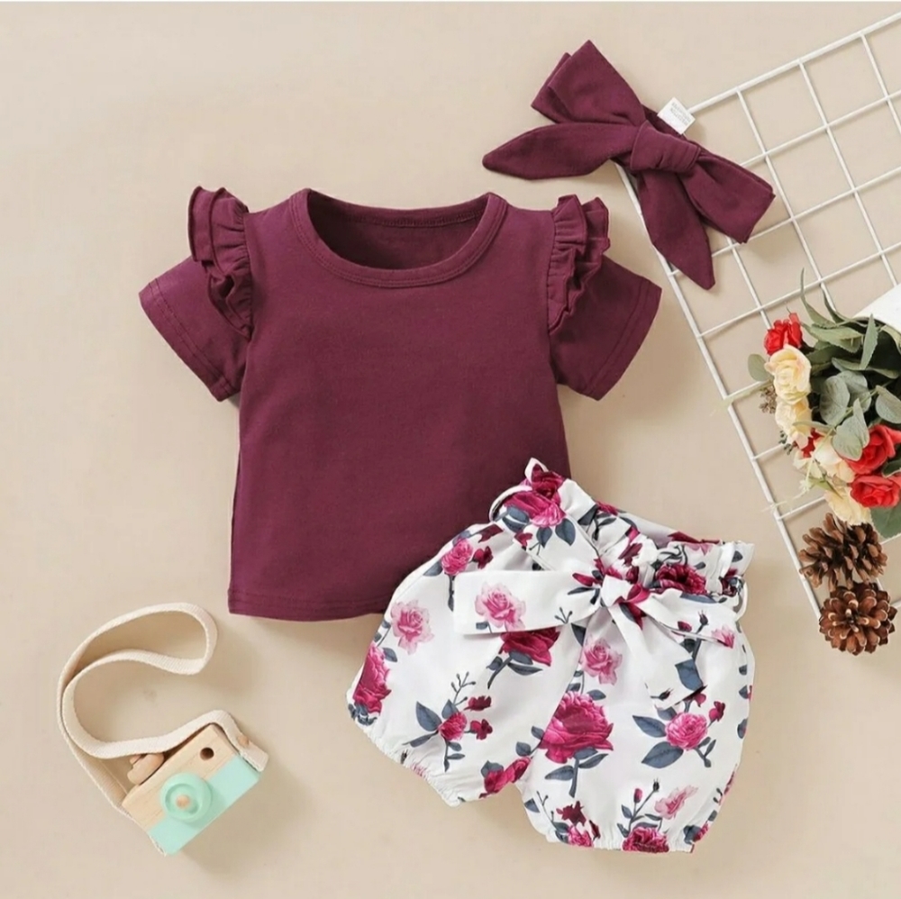 Adorable and soft 3pc infant outfit with headband. 6-9mo